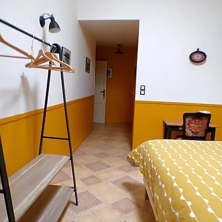 Bed & Breakfast Le Logis De La Venise Verte 3*