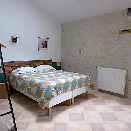 Bed & Breakfast Le Logis De La Venise Verte 3*